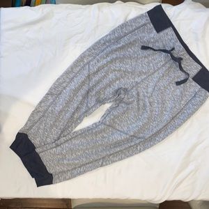 Z by Zella Light Heathered Grey Activewear Pant in size Large.